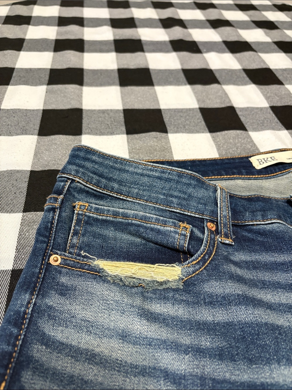 Buckle BKE Gabby Curvy Fit High Rise Straight Jean 32 x 33.5 cuffed/ 35 unrolled - Picture 4 of 12